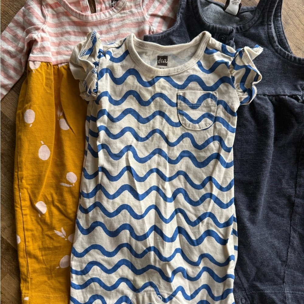 Tea 0-3 month rompers